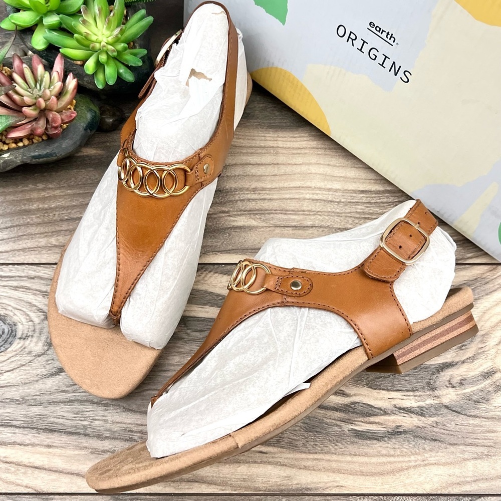 NIB Earth Origins Mendy Leather Thong Sandal Saddle 9M 40.5